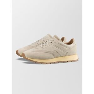 KOIO Women’s 38/8 Retro Runner Athletic Shoe